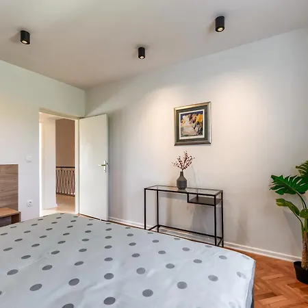 Colak Apartment *